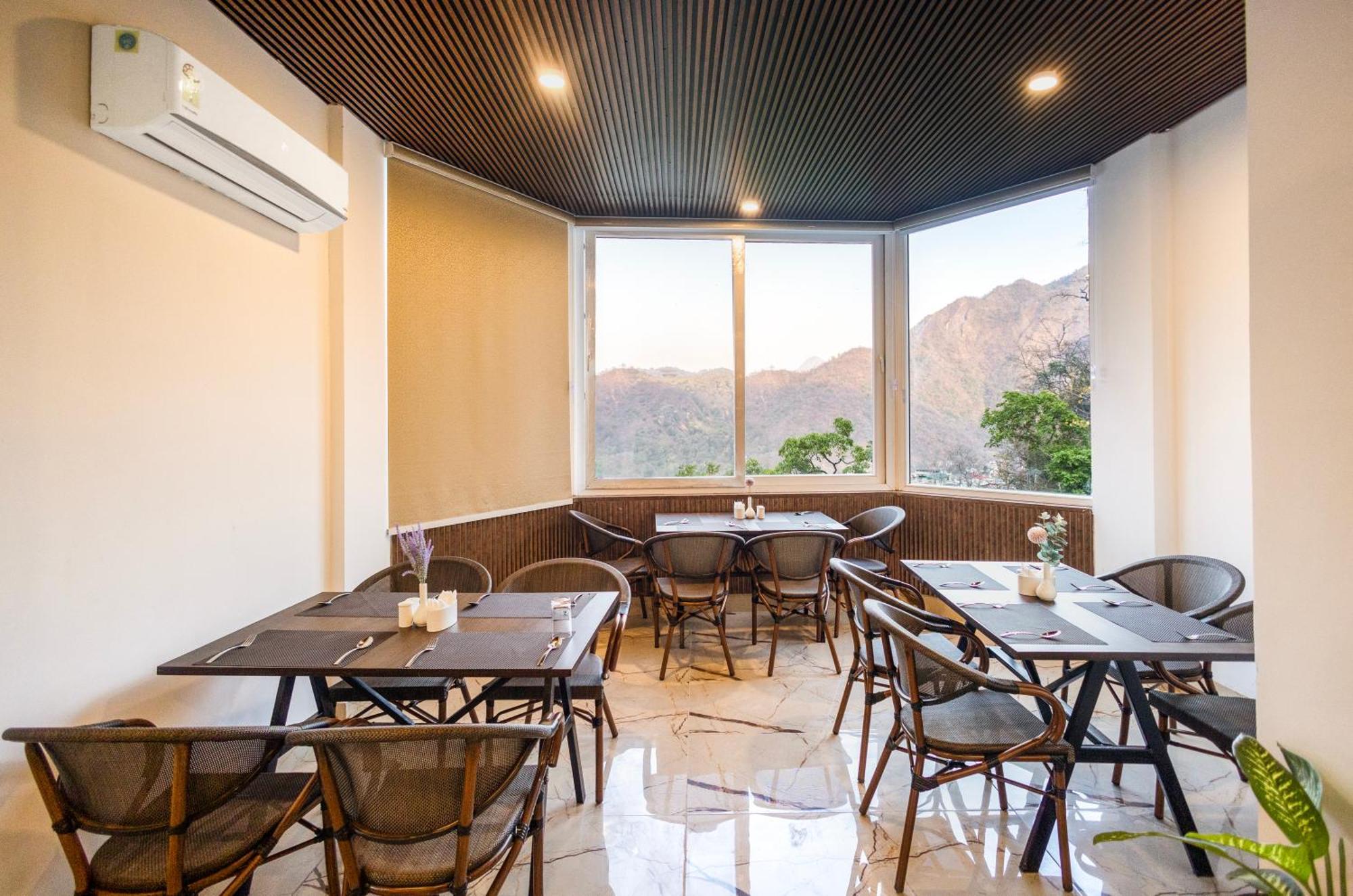 Stone Wood Hotel, Rishikesh Ngoại thất bức ảnh