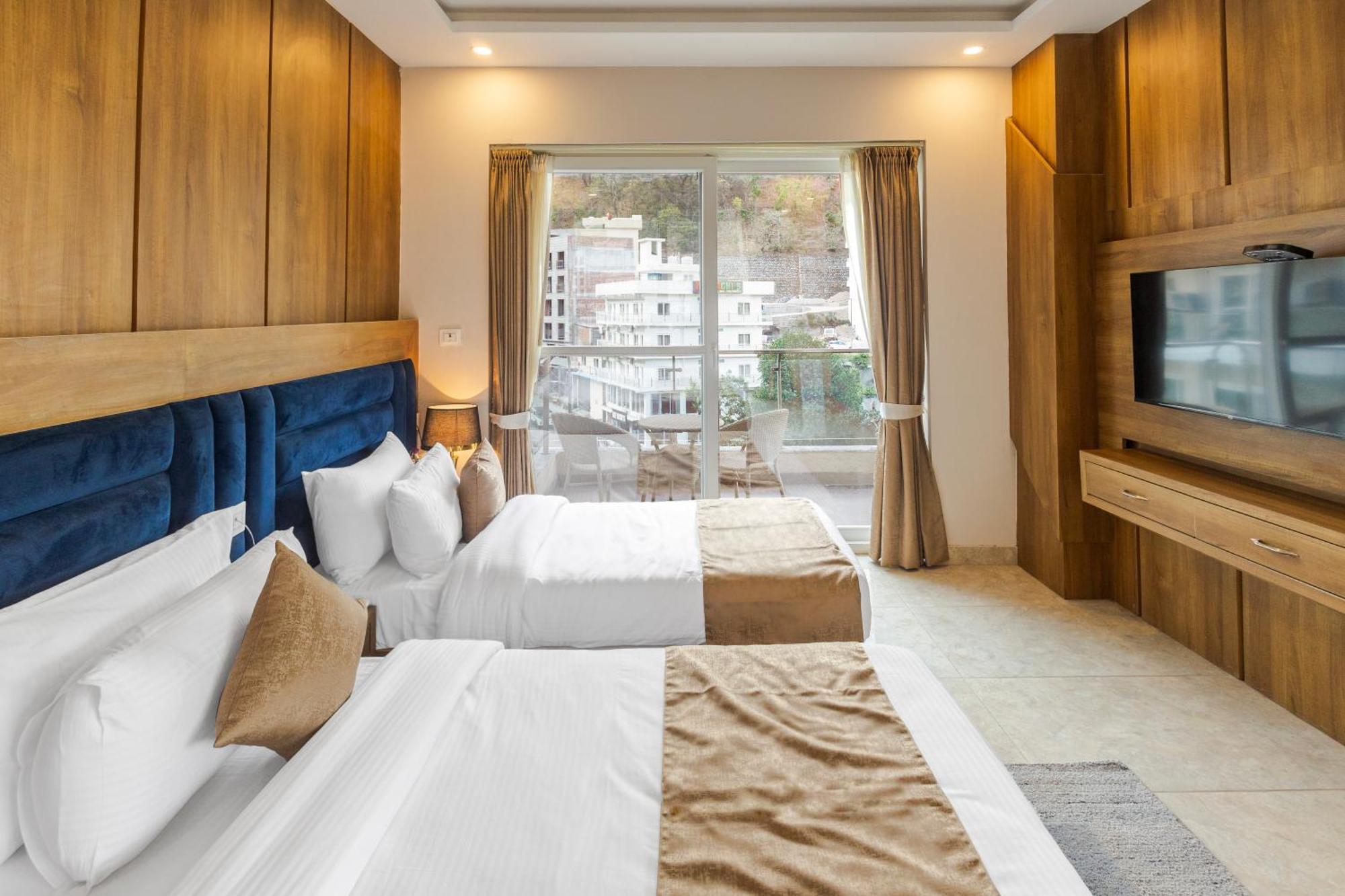 Stone Wood Hotel, Rishikesh Ngoại thất bức ảnh