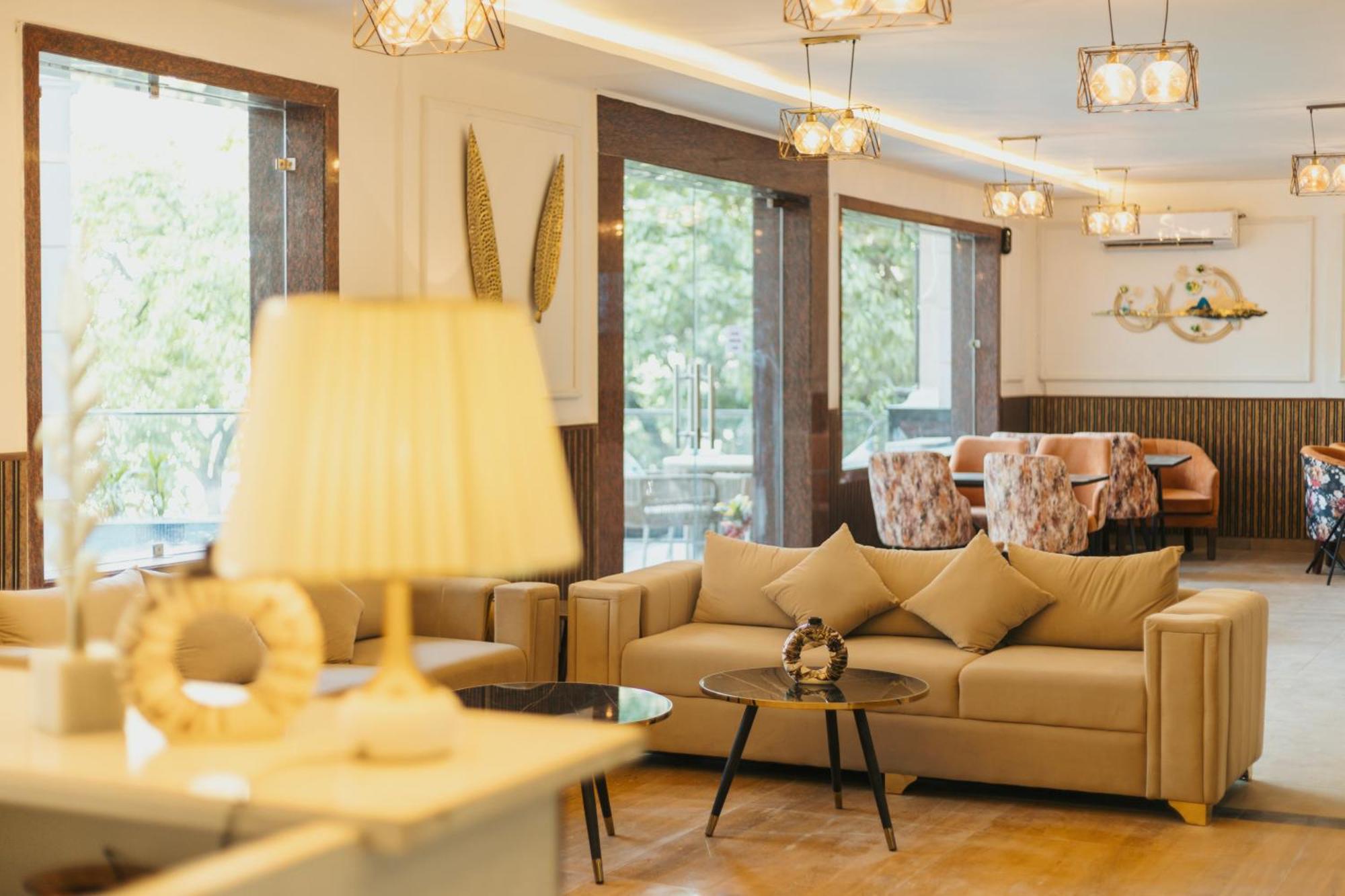 Stone Wood Hotel, Rishikesh Ngoại thất bức ảnh