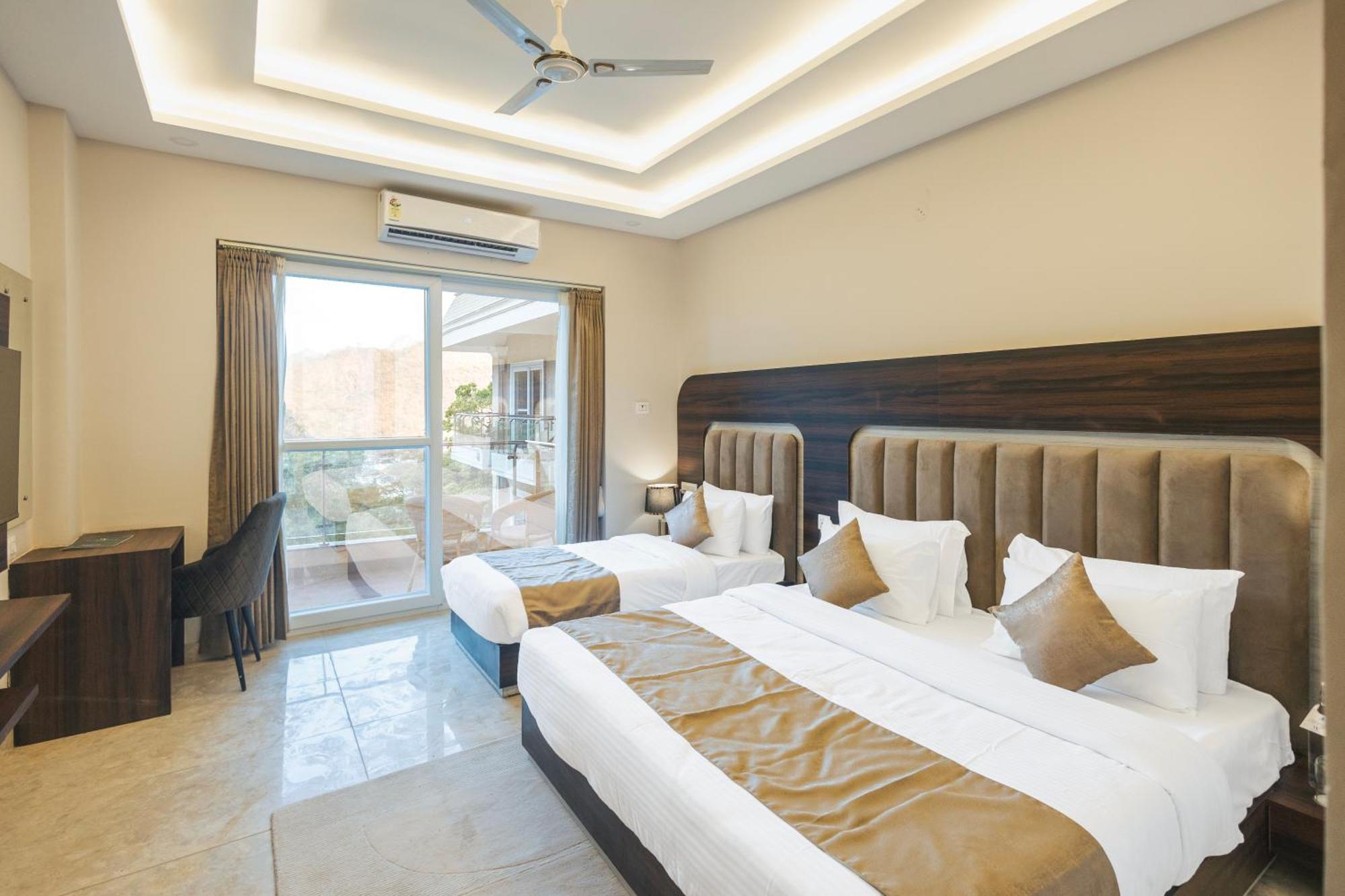 Stone Wood Hotel, Rishikesh Ngoại thất bức ảnh